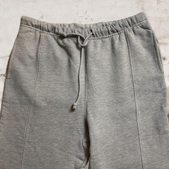 FREE PEOPLE NWT Best Of Cropped Gray Joggers Size Medium - Picture 4 of 8